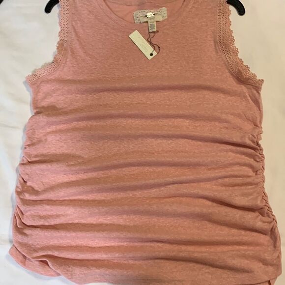 Cupio Size Medium sleeveless top in coral - Picture 1 of 11
